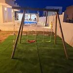 Sun With Pool 아파트 *