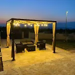Sun With Pool *