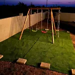Sun With Pool Paljuv