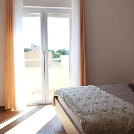 Appartamento Sun With Pool Paljuv