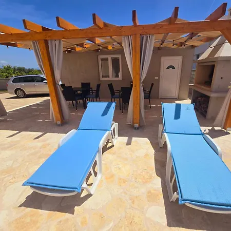 Sun With Pool