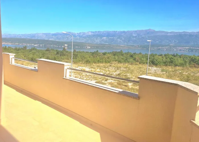 Sun With Pool Apartment Paljuv