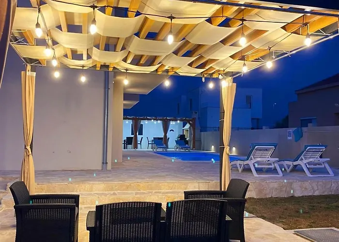 Sun With Pool
